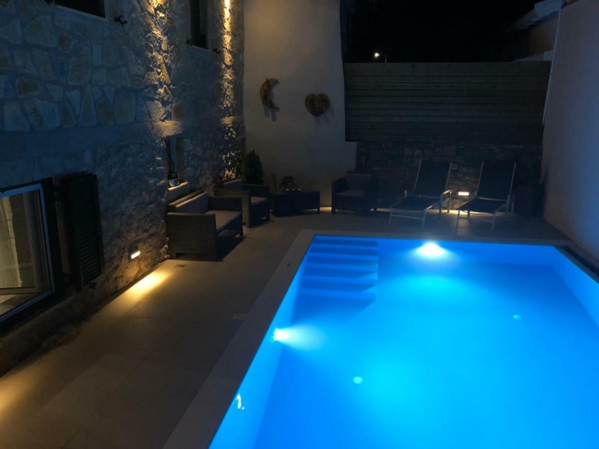 Villa Charonia Spanokhorion Exterior photo